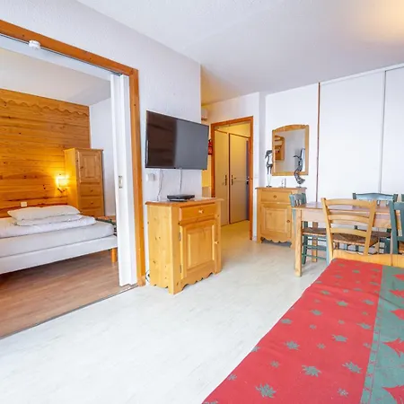 Sfl 1 Appt 4-6 Couchages Appartement